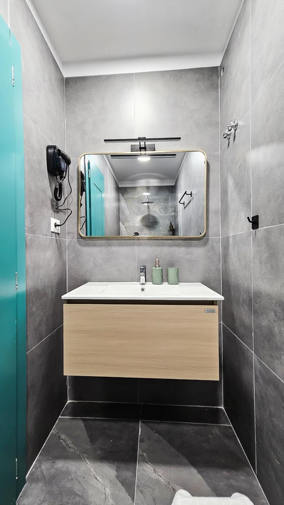 Aparthotel Daisy Centre Tirana