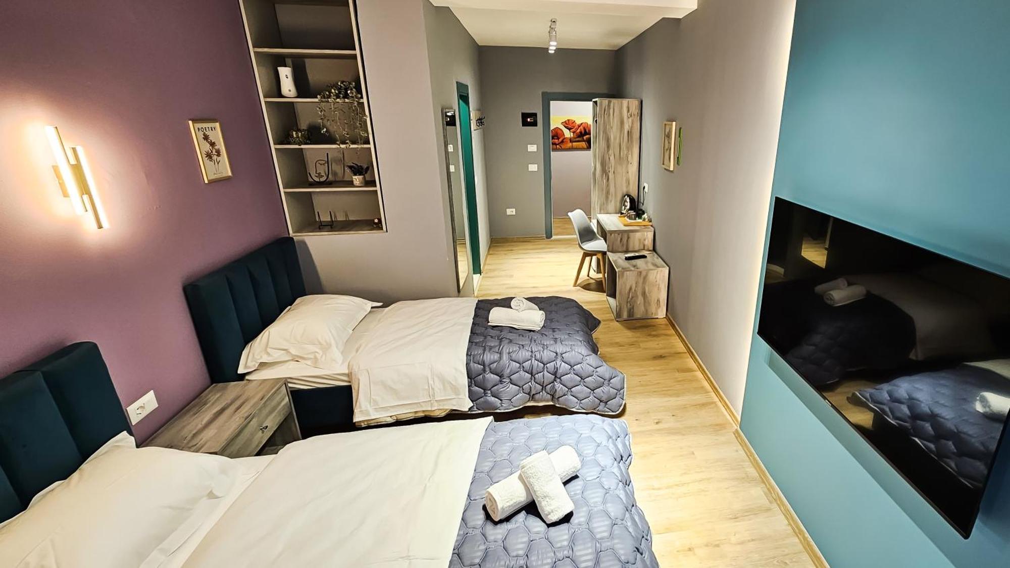 Daisy Centre Aparthotel