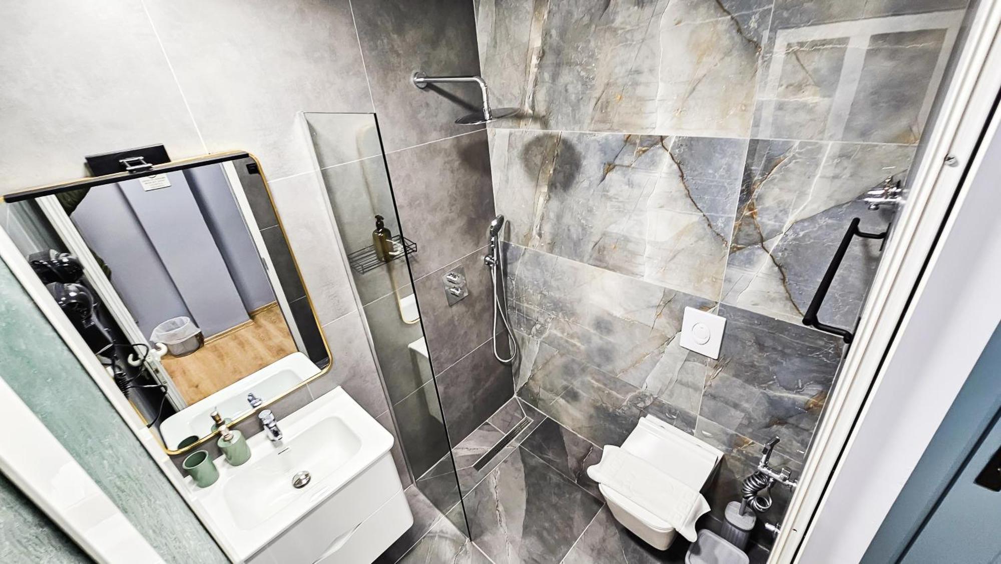Daisy Centre Aparthotel Tirana